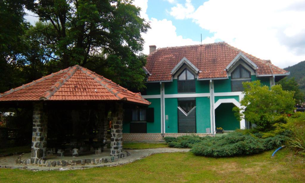 Planinska Kuca Villa Mokra Gora Exterior photo