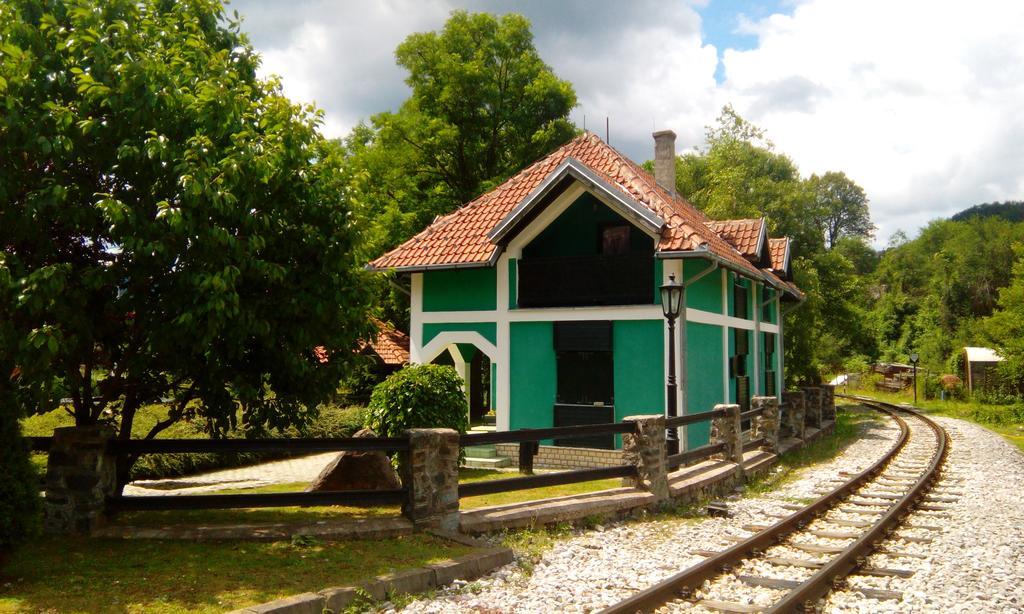 Planinska Kuca Villa Mokra Gora Exterior photo